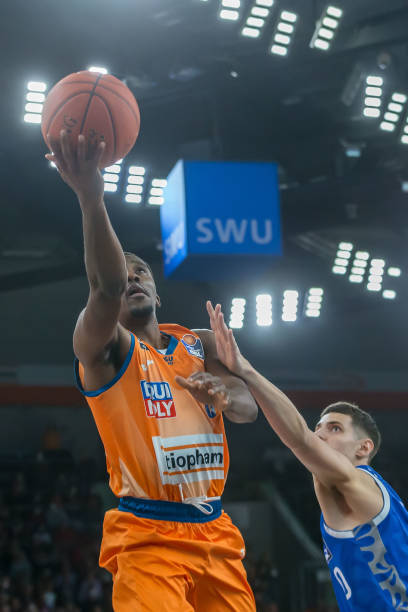 供了不可多 供了不可多