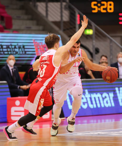 整个赛季的 整个赛季的