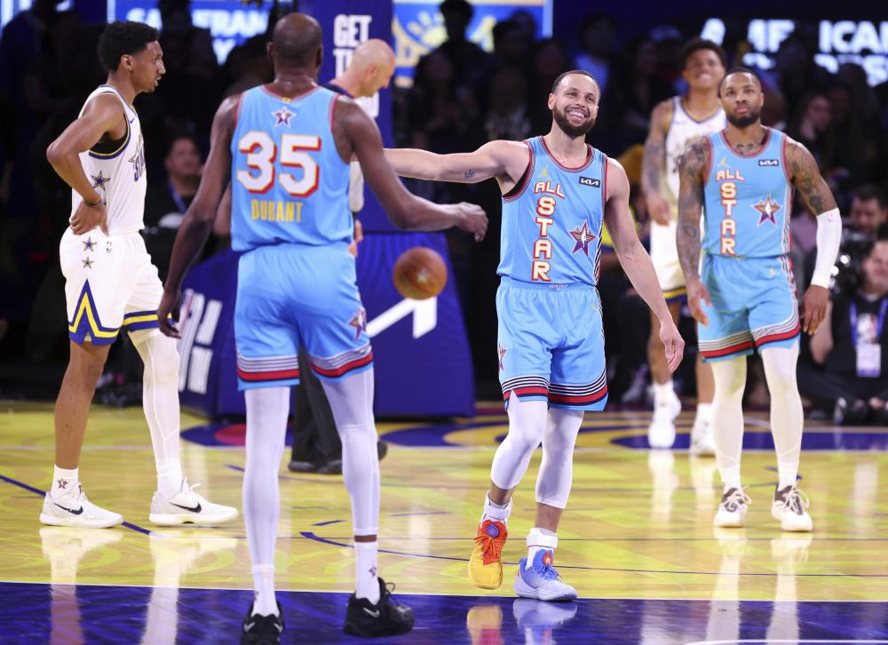 亮眼表现 亮眼表现